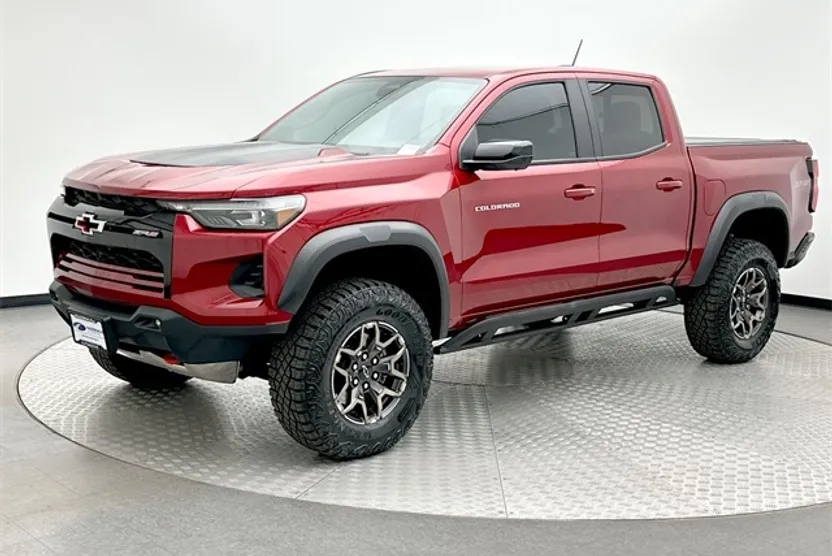 2024 Chevrolet Colorado ZR2 photo 1