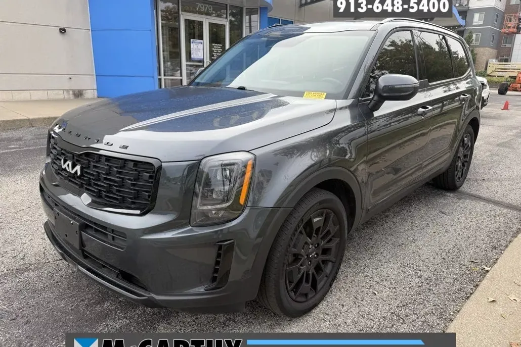 2022 Kia Telluride EX photo 1