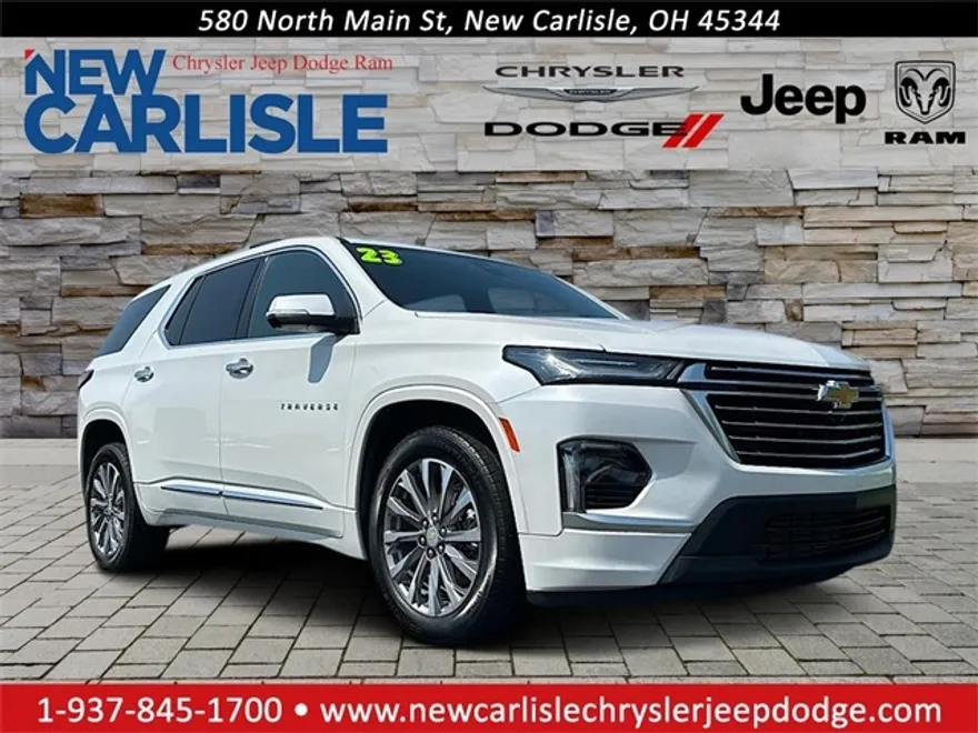 2023 Chevrolet Traverse Premier photo 1