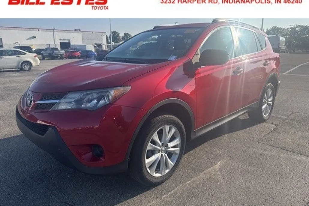 2013 Toyota RAV4 LE photo 1