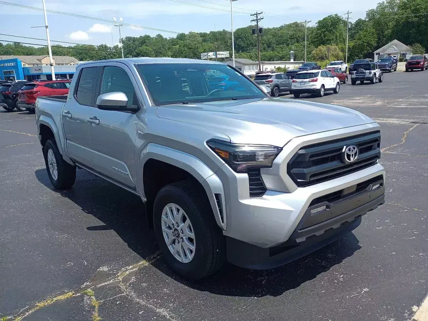 2024 Toyota Tacoma SR5 photo 1
