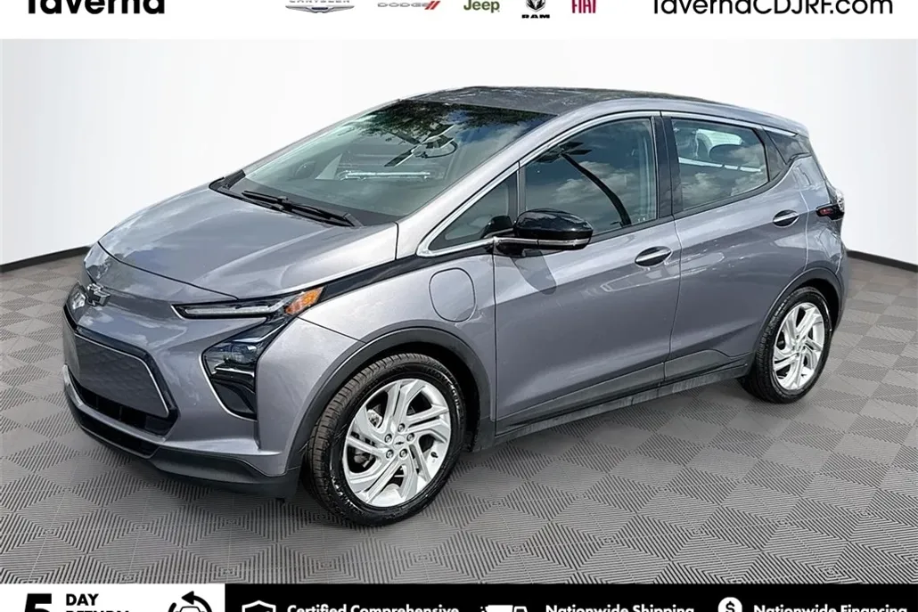 2023 Chevrolet Bolt EV 1LT photo 1