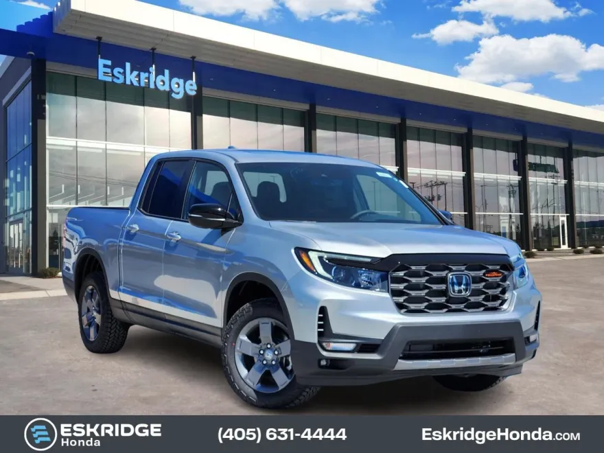2025 Honda Ridgeline TrailSport photo 1