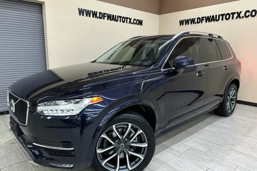 2019 Volvo XC90 T5 Momentum photo 1