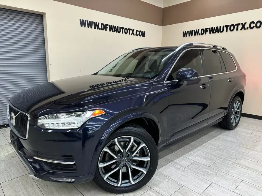 2019 Volvo XC90 T5 Momentum photo 1