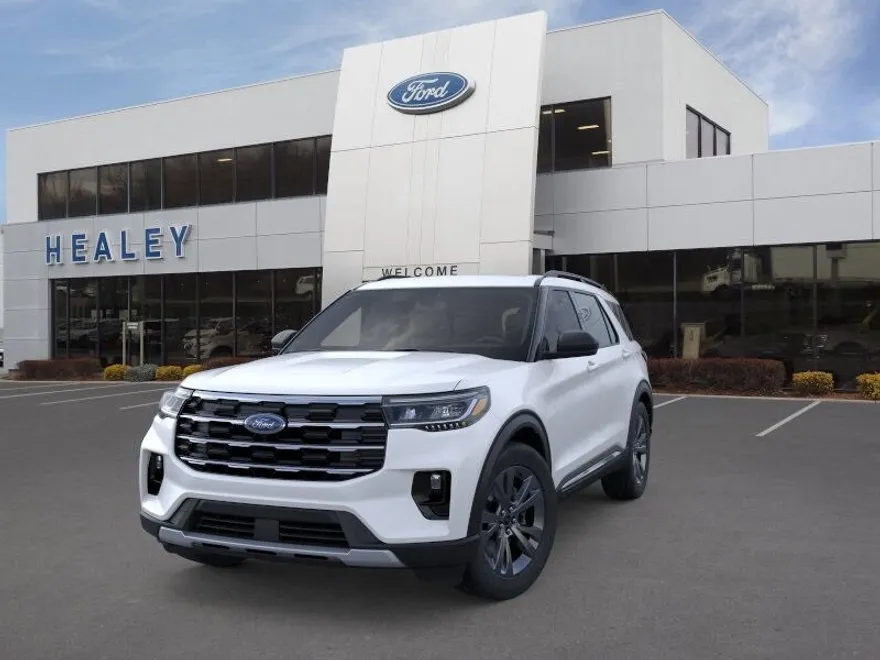 2025 Ford Explorer photo 1