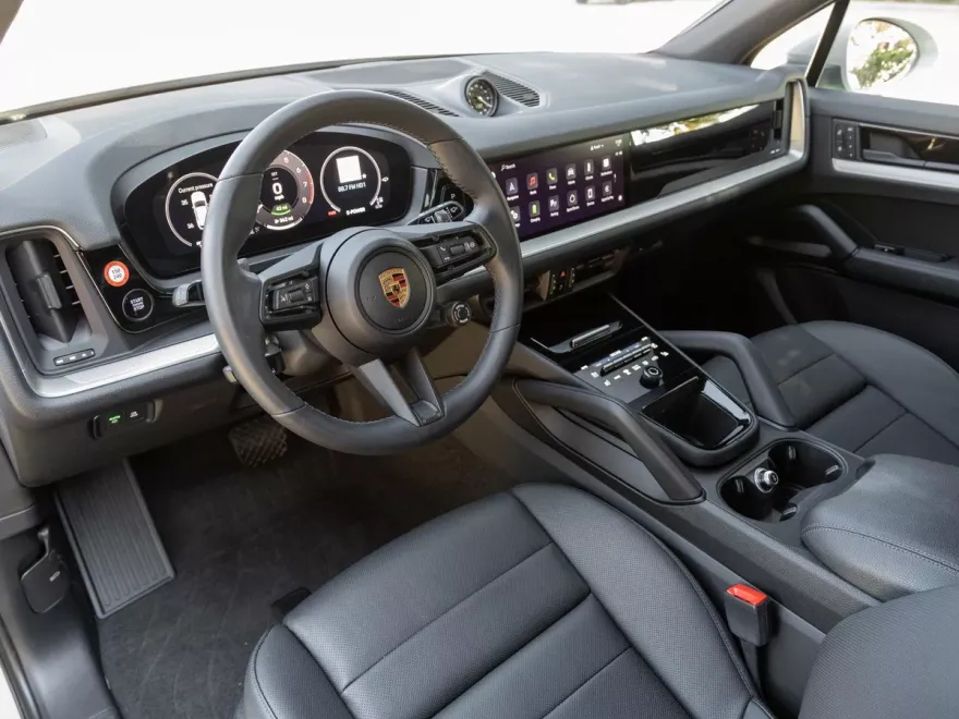 2024 Porsche Cayenne E-Hybrid photo 1
