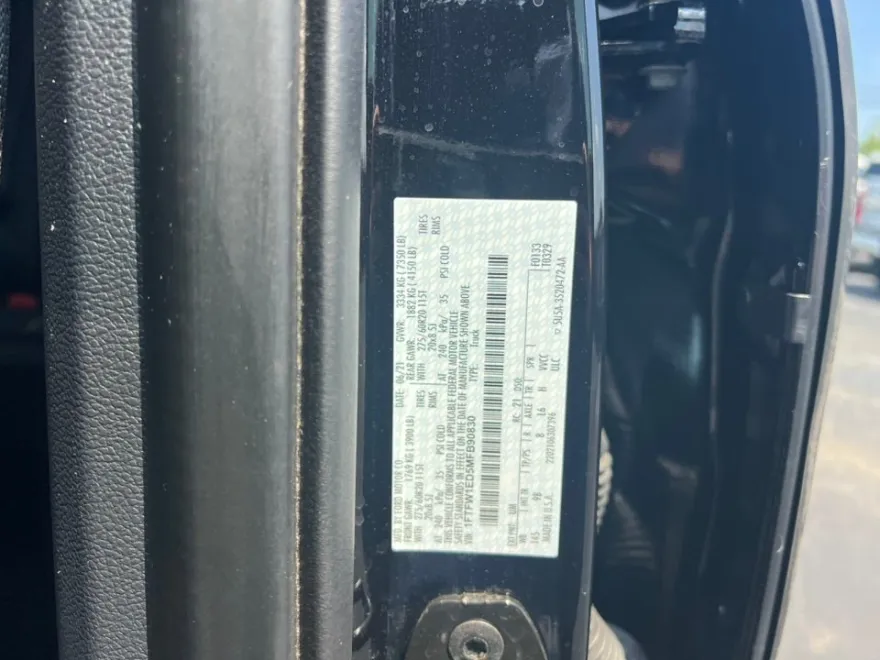 2021 Ford F-150 Platinum photo 19