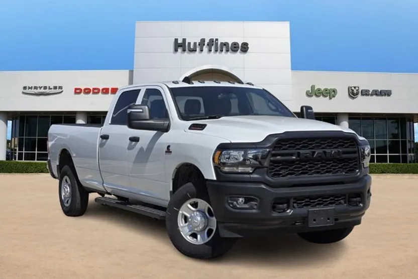 2023 Ram 3500 Tradesman photo 1