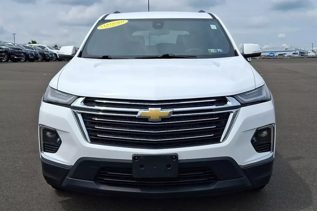 2023 Chevrolet Traverse Cloth photo 1