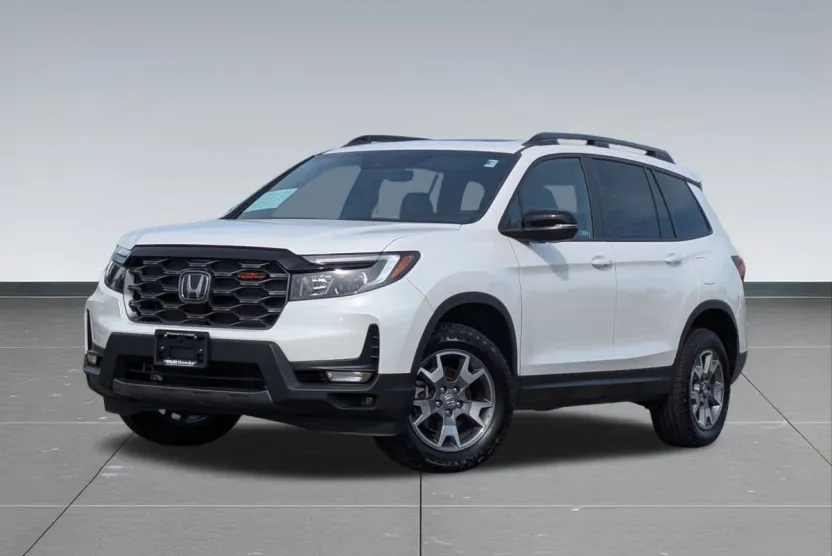 2023 Honda Passport TrailSport photo 1
