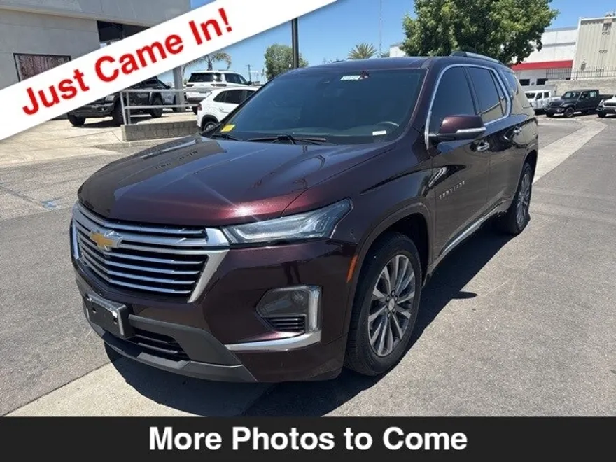 2023 Chevrolet Traverse Premier photo 1