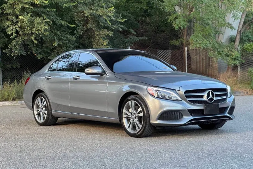 2015 Mercedes Benz C 300 4MATIC photo 1