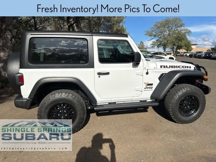 2023 Jeep Wrangler Rubicon photo 1