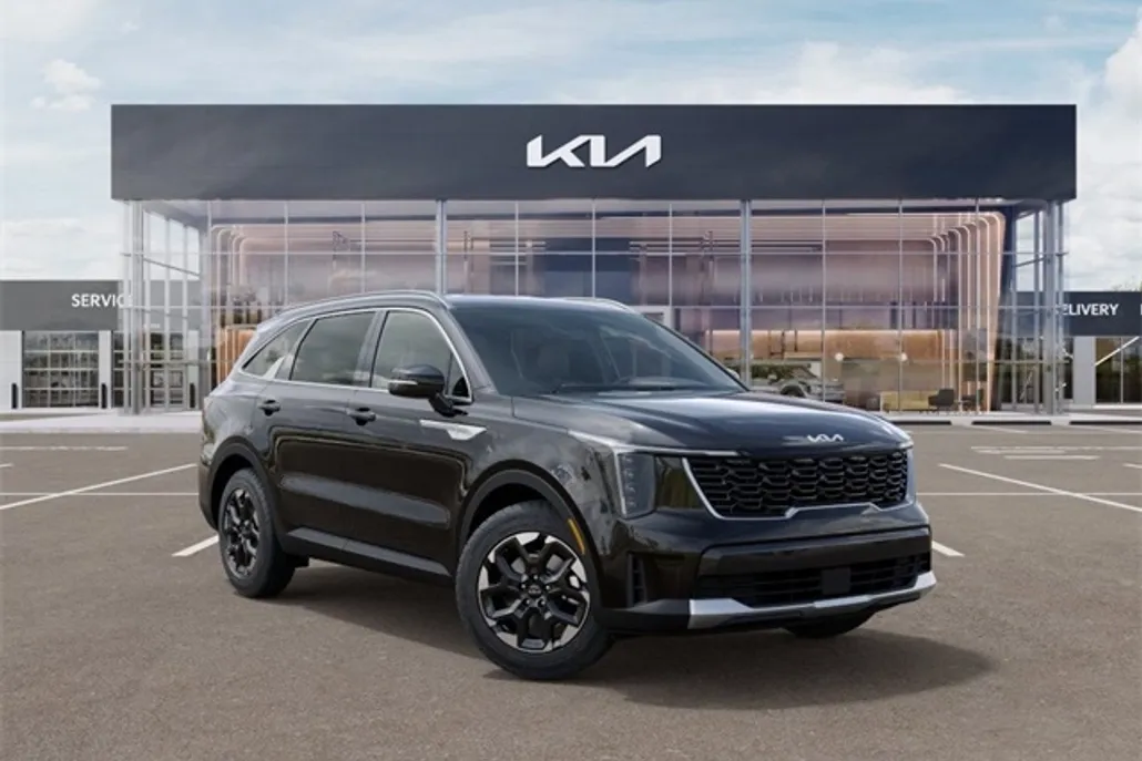 2025 Kia Sorento S photo 1