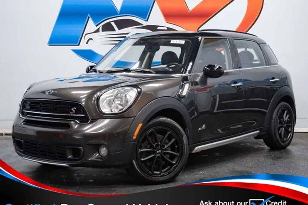 2016 Mini Countryman S ALL4 photo 1