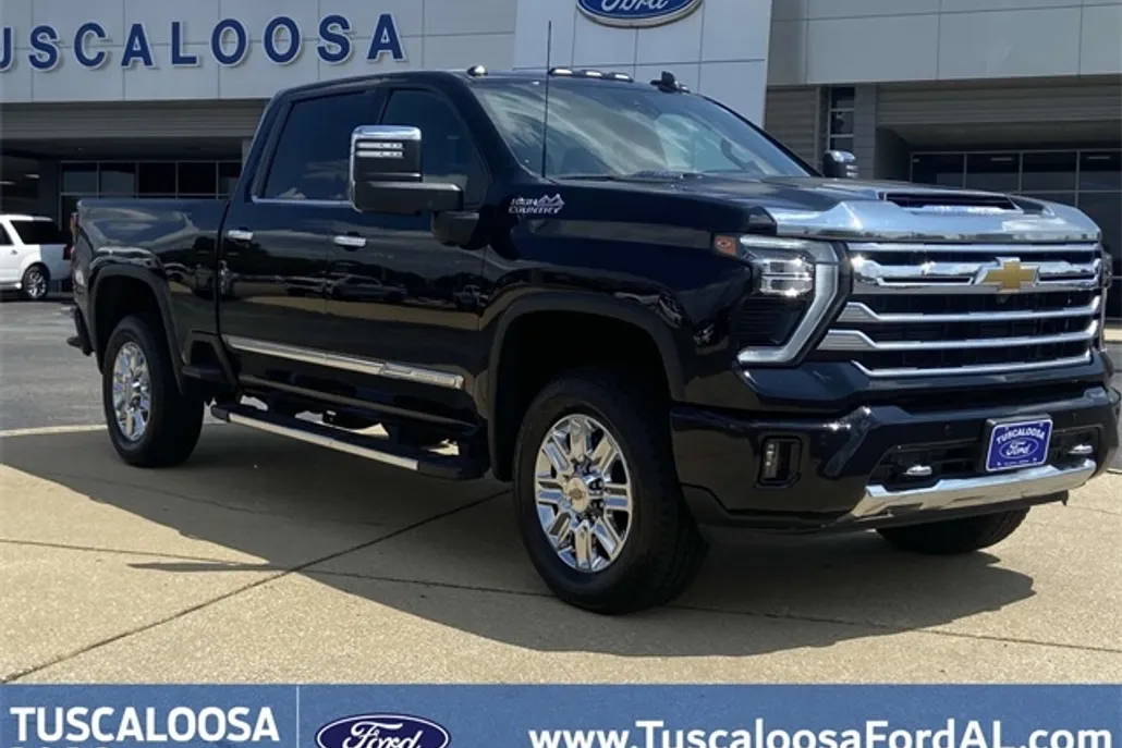 2024 Chevrolet Silverado 2500HD High Country photo 1