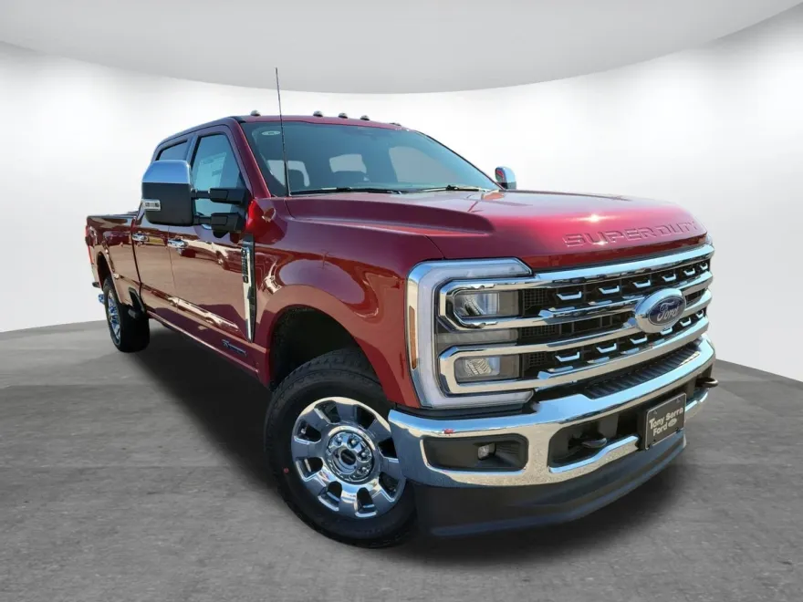 2026 Ford F-350 Lariat photo 1