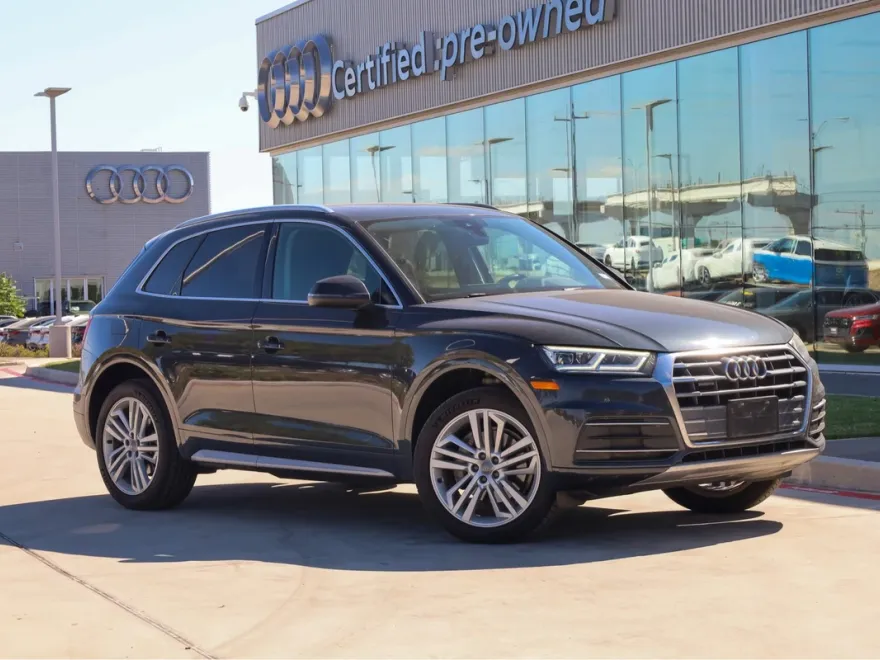 2019 Audi Q5 Premium Plus photo 1