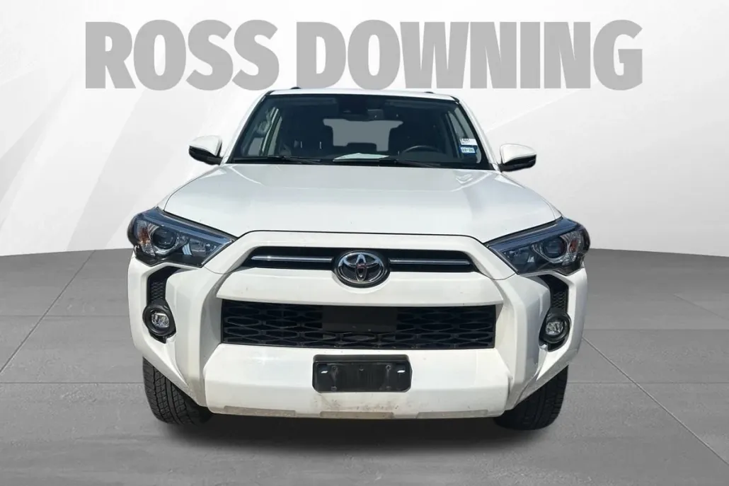 2024 Toyota 4Runner SR5 Premium photo 1