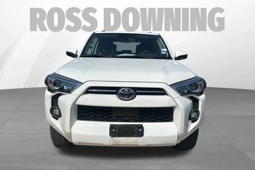 2024 Toyota 4Runner SR5 Premium photo 1