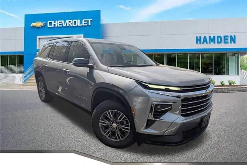 2026 Chevrolet Traverse photo 1