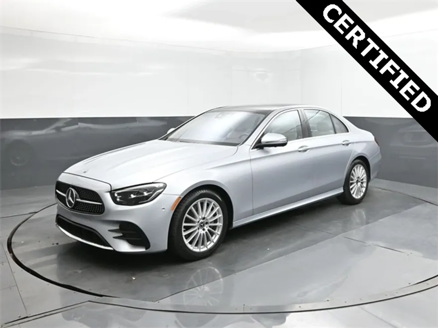 2022 Mercedes Benz E 350 photo 1