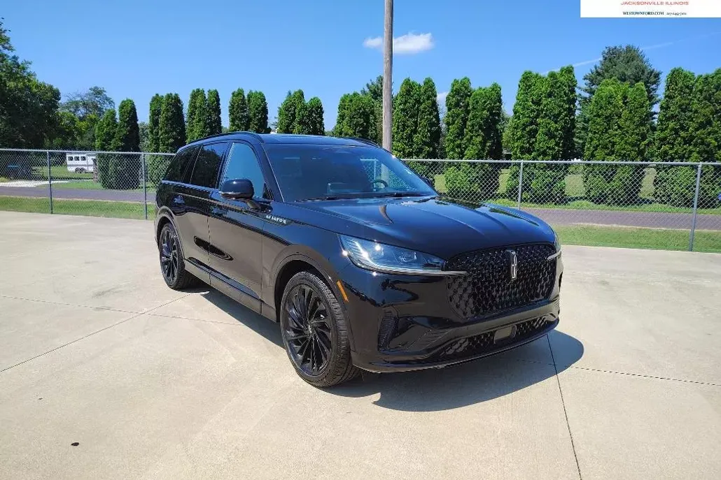 2025 Lincoln Aviator Reserve photo 1