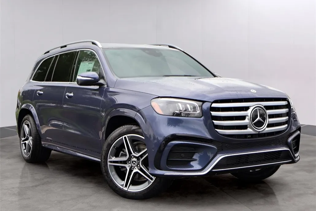 2025 Mercedes Benz GLS 450 4MATIC photo 1