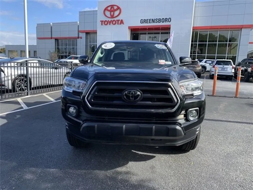 2022 Toyota Tacoma SR5 V6 photo 1