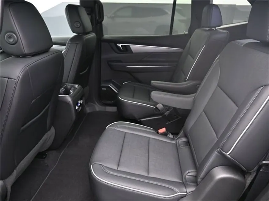 2026 Buick Enclave Preferred photo 9