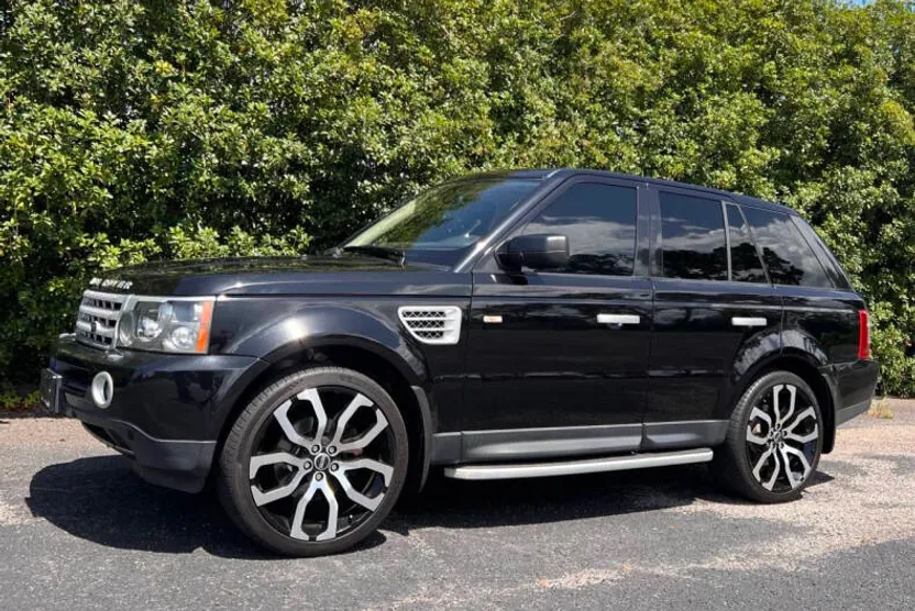 2009 Land Rover Range Rover Sport HSE photo 1