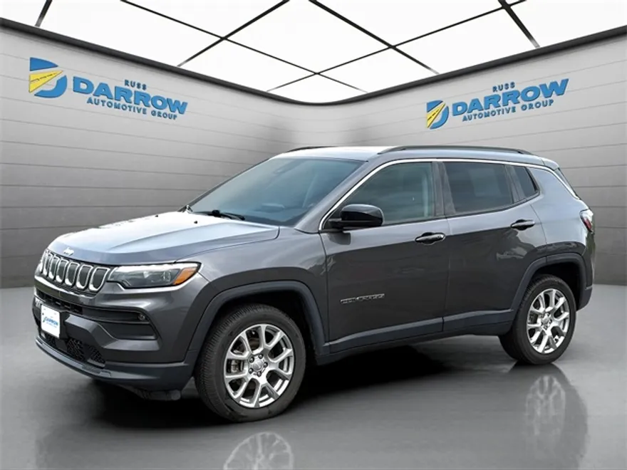 2022 Jeep Compass Latitude Lux photo 1