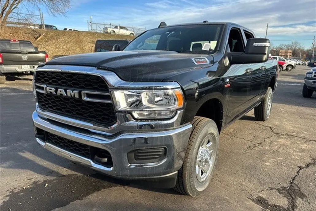 2024 Ram 2500 Tradesman photo 1