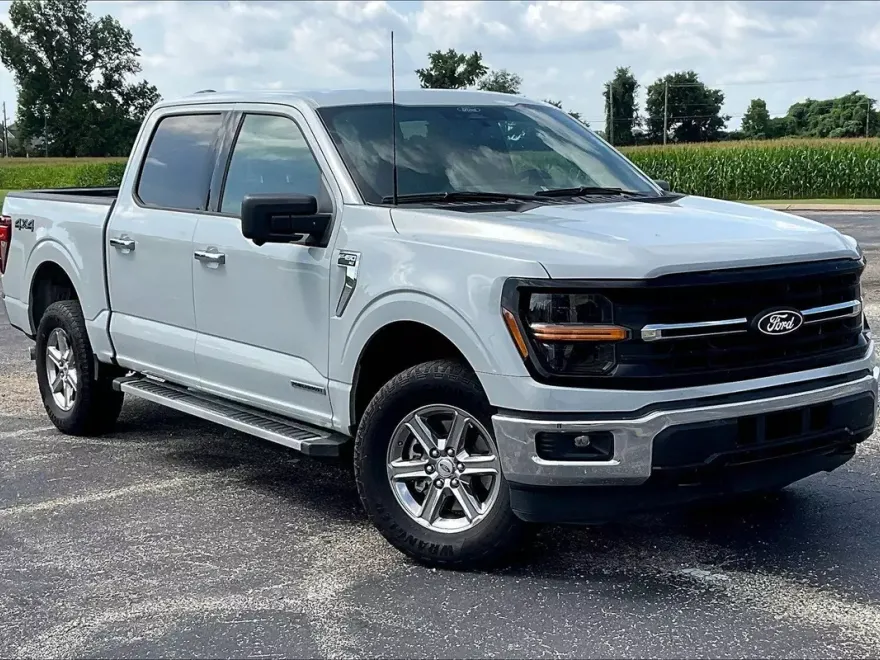 2024 Ford F-150 XLT photo 1