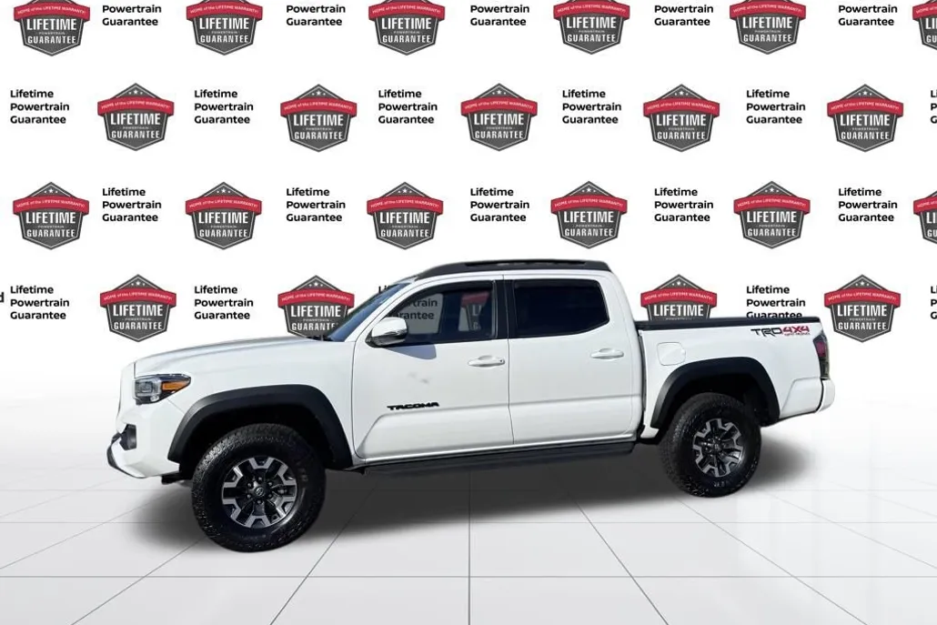 2022 Toyota Tacoma 4x4 TRD Off-Road photo 1