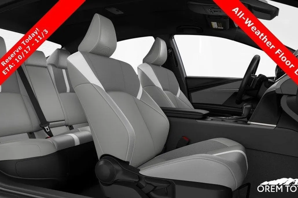 2026 Toyota Camry SE photo 1