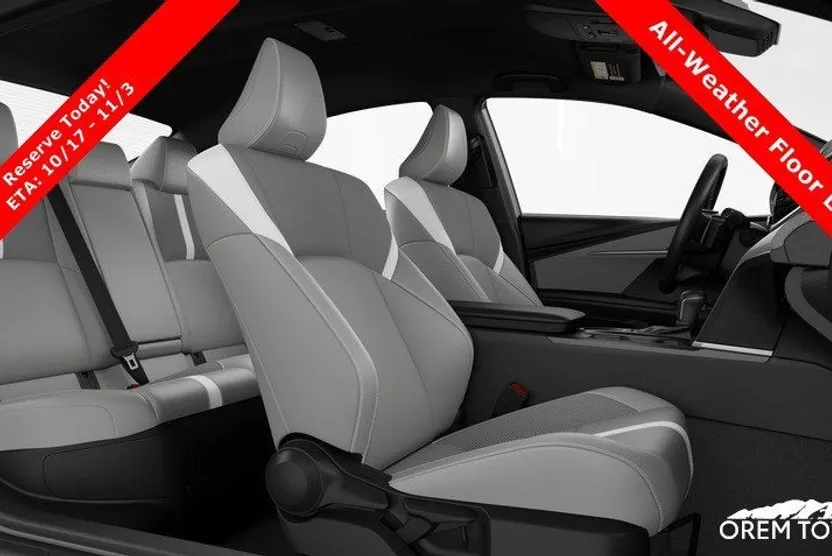2026 Toyota Camry SE photo 1