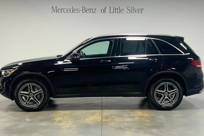 2021 Mercedes Benz GLC 300 4MATIC photo 1