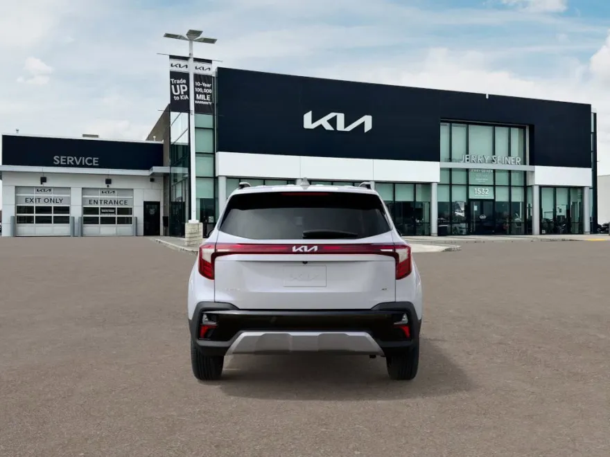 2026 Kia Seltos S photo 1