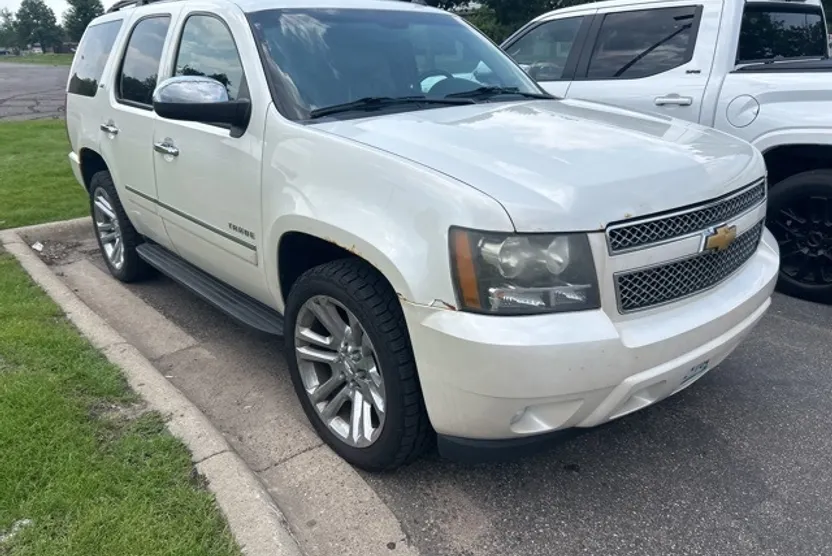 2011 Chevrolet Tahoe LTZ photo 1