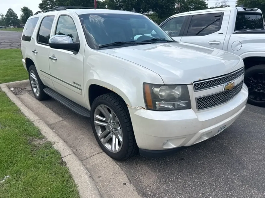 2011 Chevrolet Tahoe LTZ photo 1