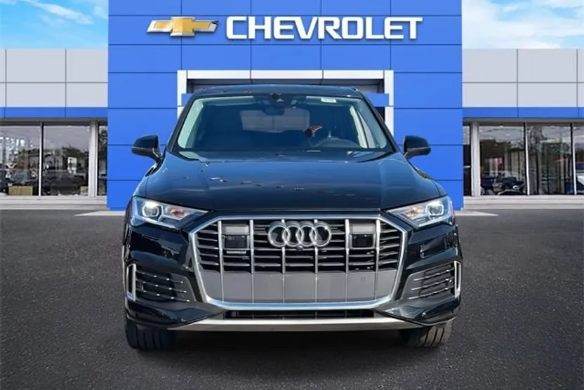 2023 Audi Q7 Premium photo 1
