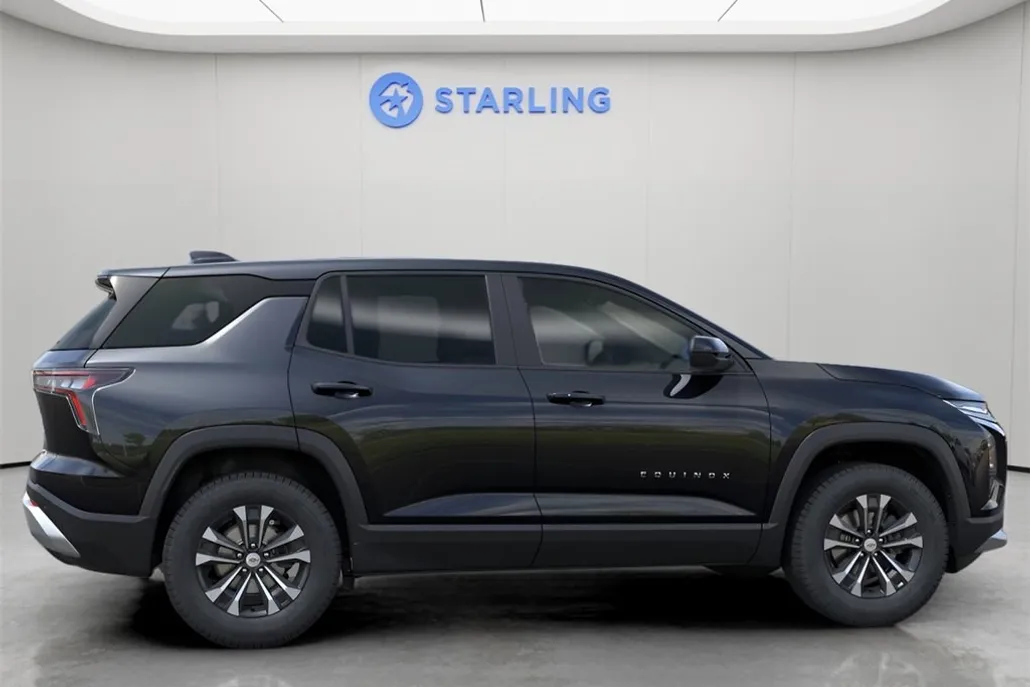 2026 Chevrolet Equinox LT photo 1