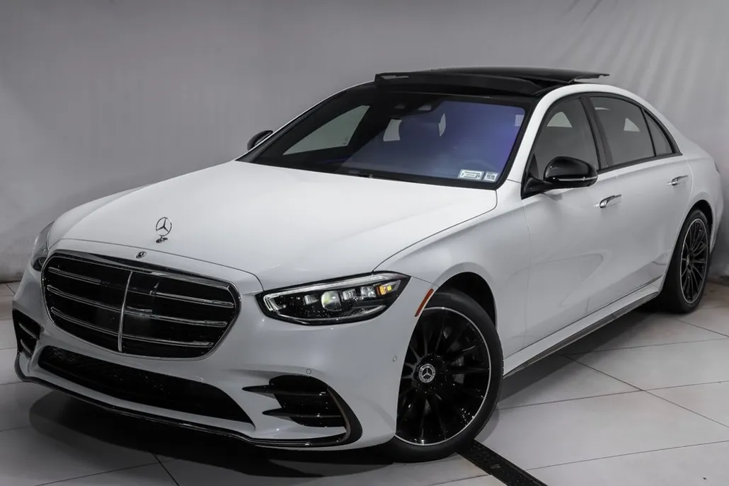 2025 Mercedes Benz S 580 4MATIC photo 1