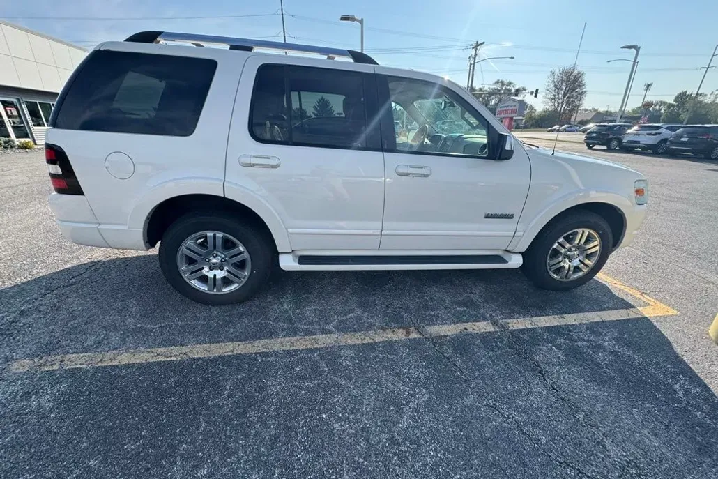 2007 Ford Explorer Limited photo 1
