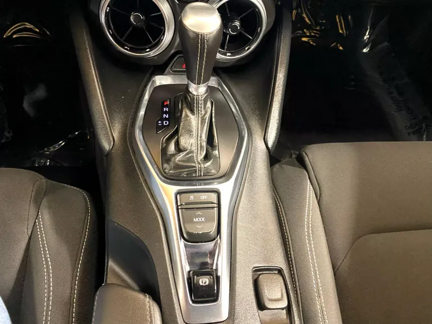 2020 Chevrolet Camaro 1LS 1LT photo 17