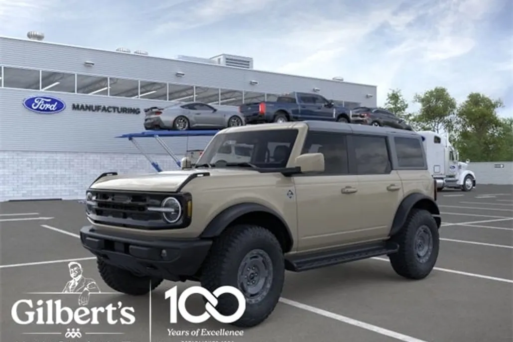 2025 Ford Bronco Outer Banks photo 1