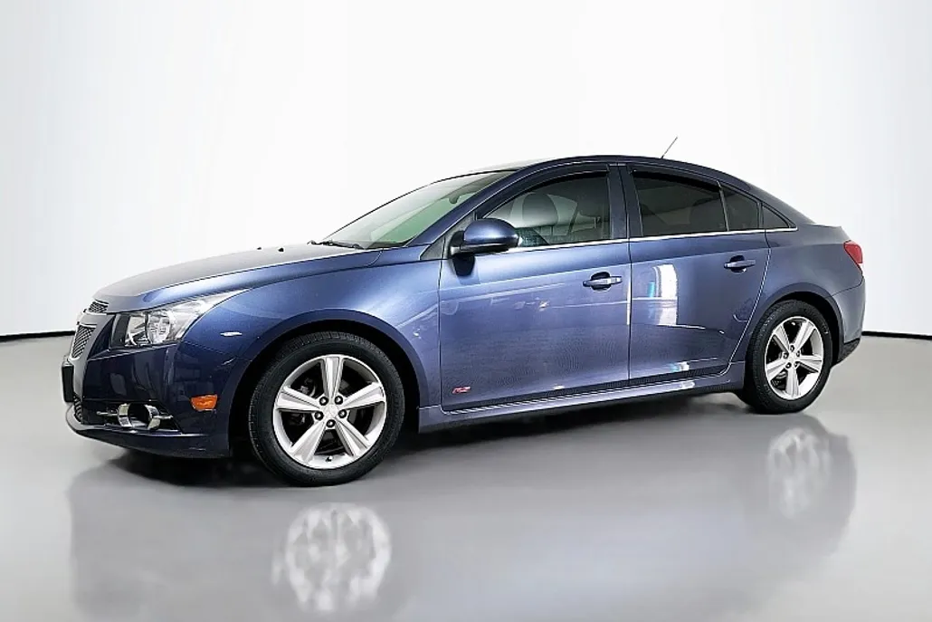 2014 Chevrolet Cruze photo 1