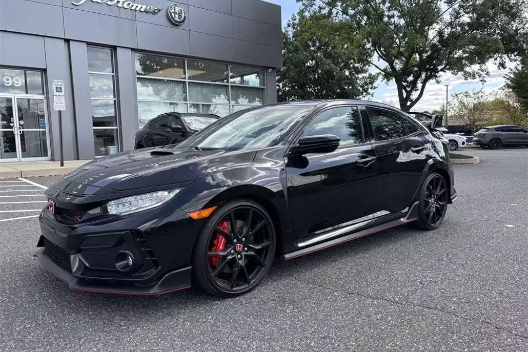 2021 Honda Civic Type R Touring Hatchback photo 1